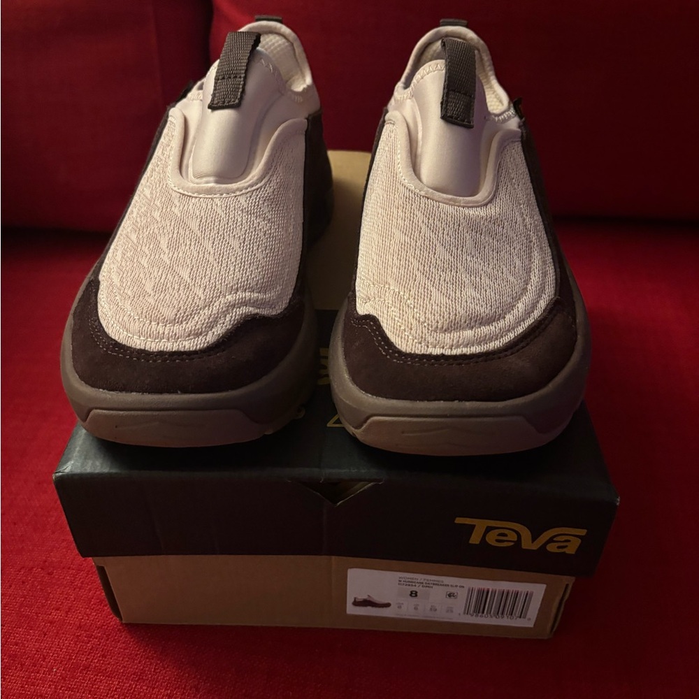 Teva Hurricane Daybreak Slip On!